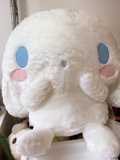 シナモンロール 大きいぬいぐるみ