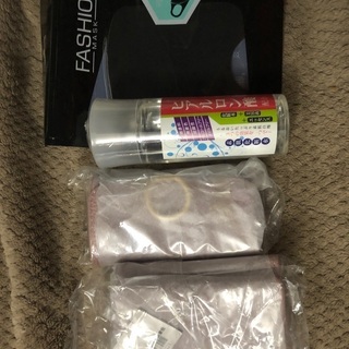 【上野】新品キーケースと財布(計4300円)と、化粧水おまけ付