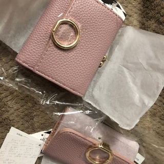 【上野】新品キーケースと財布(計4300円)と、化粧水おまけ付の画像