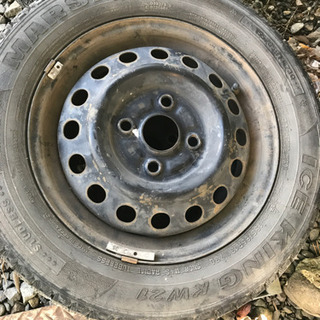 スタッドレスタイヤの画像