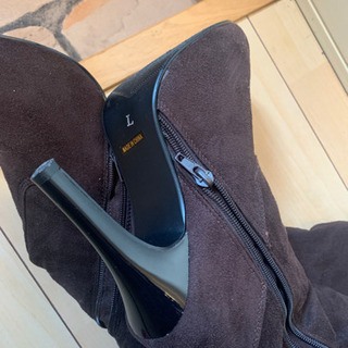 茶色　ロングブーツの画像