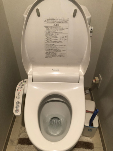 温水シャワー便座