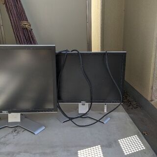 ★無料★　DELLモニター（24インチ、20インチ）
