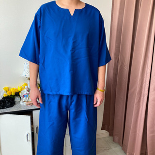 マッサージ店お客さん用洋服の画像