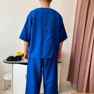 マッサージ店お客さん用洋服の画像