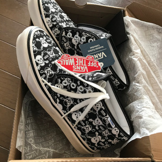 　VANS  スカル柄　ハイカットスニーカー　新品未使用の画像