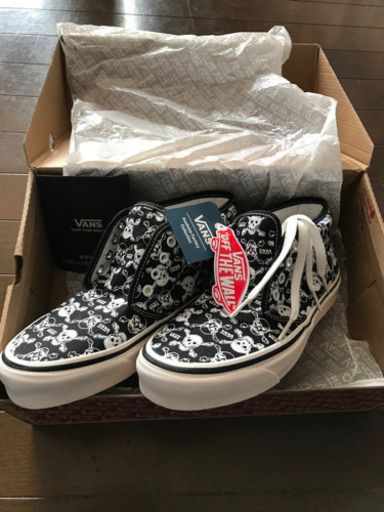 VANS  スカル柄　ハイカットスニーカー　新品未使用