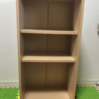 本棚　近くならお届けします。