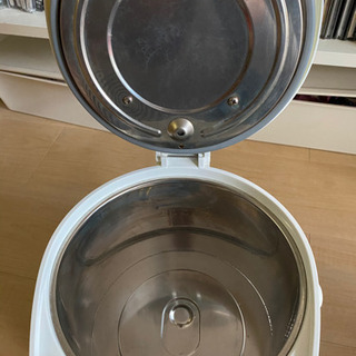 電動ポットの画像