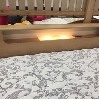 Serta（サータ）クイーンベッド　の画像