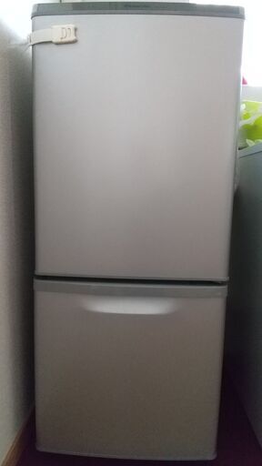 2ドア冷凍冷蔵庫★11月末頃取りに来ていただける方