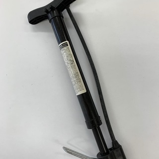 【無料】空気入れ（ダイソーで300円で買ったもの）