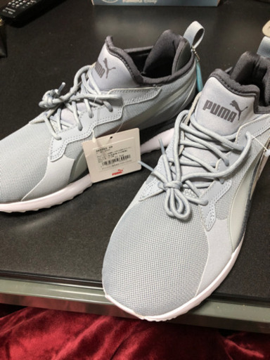 新品　27.5 PUMA スニーカー