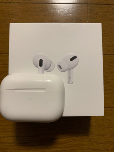AIR Pods PRO 新古品です。