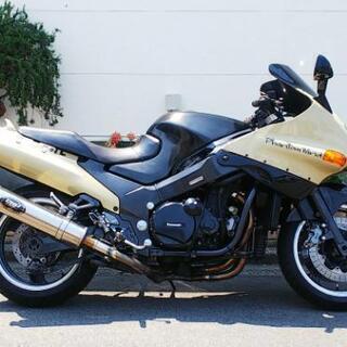 Kawasaki ZZR1100の画像