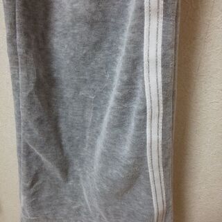 １４０cmスカート付きパンツ の画像