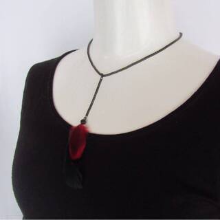 【SALE品】ネックレス　羽のチョーカー風ネックレス ３６～４１cmの画像