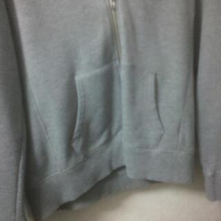 ARROWのパーカー灰色‼️サイズLの画像