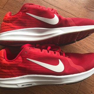 ナイキ ランニングシューズの画像