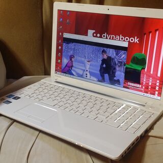 【けっこうきれい】Windows10 東芝ノートパソコン ワイヤレスマウスプレゼント中 (15.6型 第三世代 Ivy Bridge デュアルコア)の画像