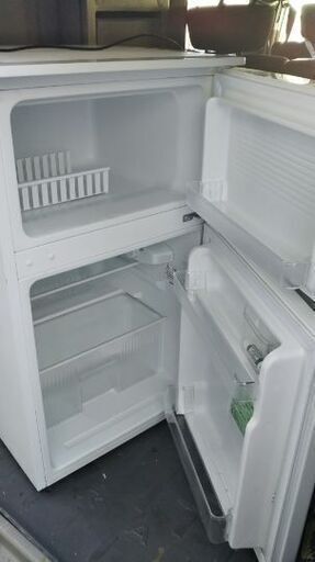 美品です。匂い傷ありません。配送します。別途ガソリン代金