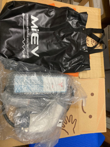 三菱ミニキャブミーブ　充電器　新品未開封