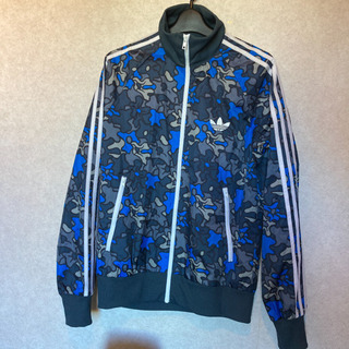 アディダス　ナイロンジャージ　Lサイズの画像