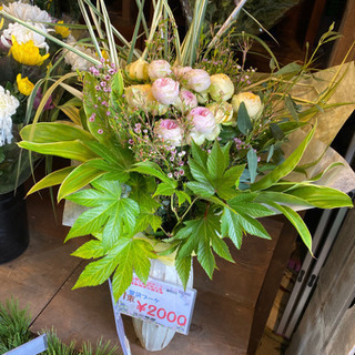 贅沢ブーケ1束2000円の画像