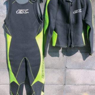 ウェットスーツXL ダイビングジェットスキーの画像