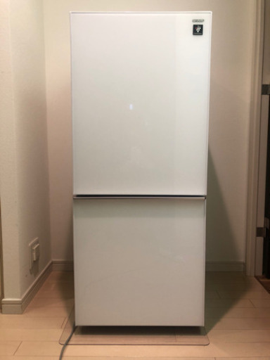 【傷防止マット付】SHARP プラズマクラスター冷蔵庫137L 【保証書付】