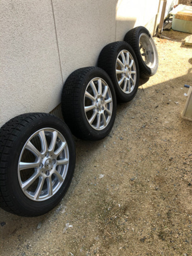 スタッドレスタイヤ