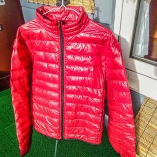 超軽量260ｇウルトラライトダウンジャケット赤　メンズMサイズ　...