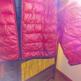 超軽量260ｇウルトラライトダウンジャケット赤　メンズMサイズ　中古；岩見沢発 の画像