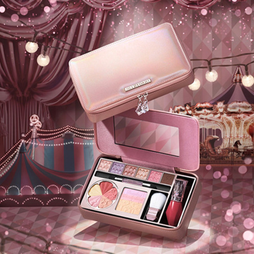 【今日だけ】限定コフレ　ジルスチュアート　ダズリングワンダーランド コレクション