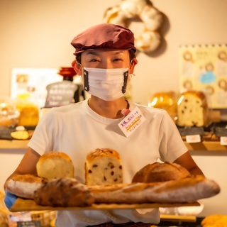 ちいさなパン屋さんで働いてみませんか？勤務継続で昇給あり！の画像