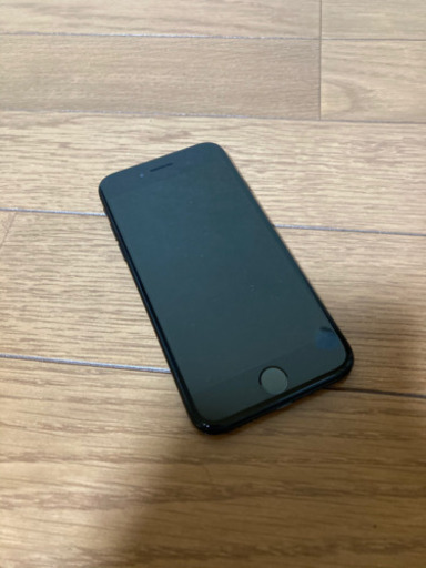 値下げしました】　iPhone7 ジェットブラック 128G