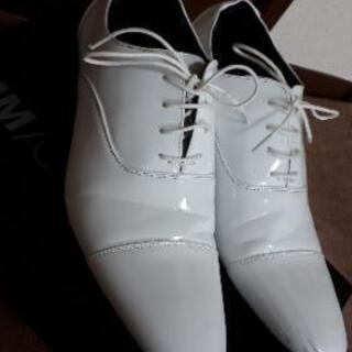 【★更にお値下げ★　エナメルシューズ☆　結婚式で使えます】の画像