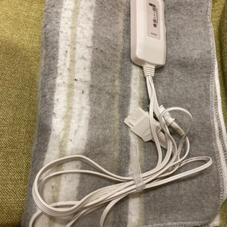 【取引中】電気敷毛布