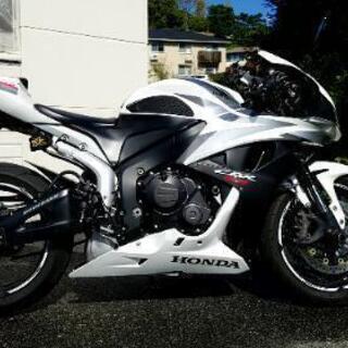 CBR600RR　2名の方と交渉中