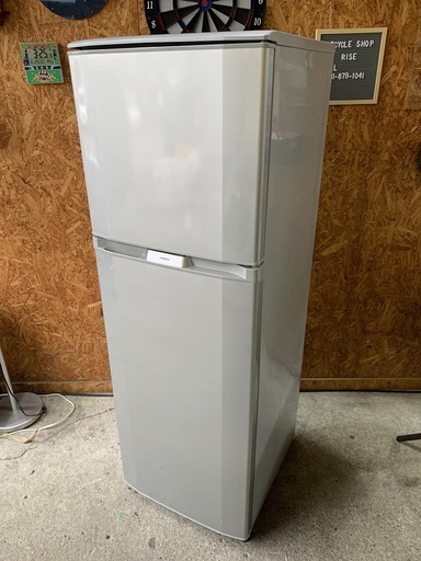 C2509 日立　２３０L ２ドア冷蔵庫　大容量