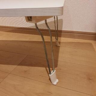 折りたたみテーブル 0円の画像