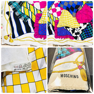 モスキーノ シルク スカーフ 大判 MOSCHINO シルク100%の画像