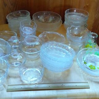 「ガラス食器　ガラス鉢いろいろ」　計39品　未使用品
