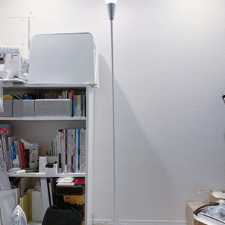 間接照明 白 細めの画像