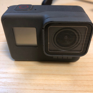 ゴープロ5 GoPro と付属品１つ　