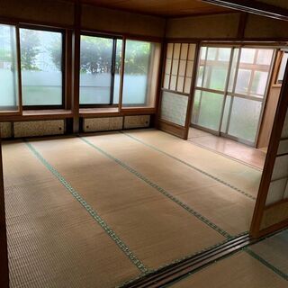 【家賃3万】ペット多頭飼いOK/リフォーム自由　広々戸建て − 山形県