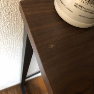 あげます。机。デスク。テレワークの画像
