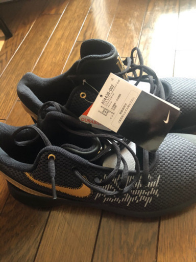 【値下げ】バッシュ 27.5cm ナイキ NIKE カイリー フライトラップ 新品未着用