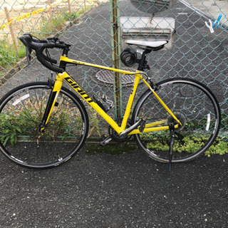 GIANT DEFY ロードバイク　自転車