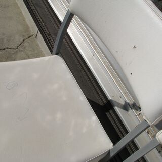 ダイニングチェア・ホワイト2客・差し上げます！の画像